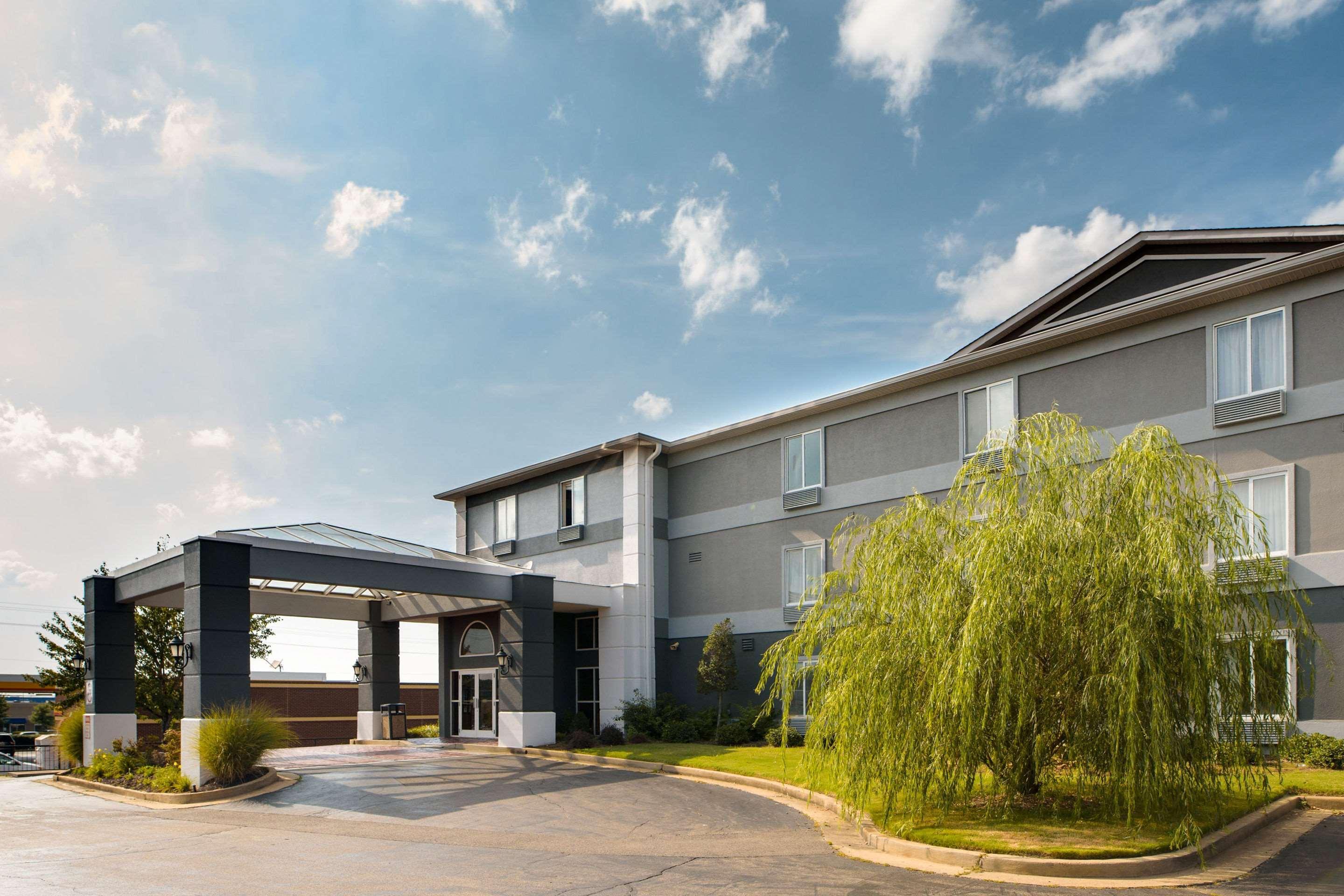 Quality Suites Memphis/ Wolfchase Galleria Экстерьер фото